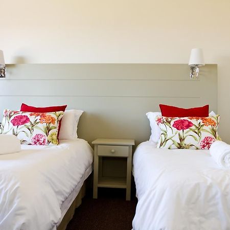 Mountain View Manor Hotel Grahamstown Buitenkant foto